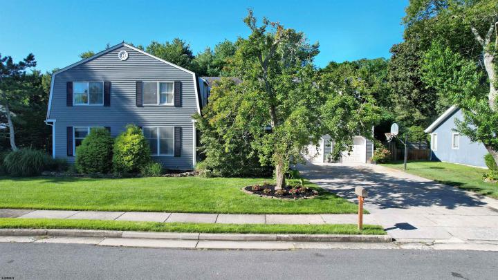 Photo of 7 Woodstock Drive, Linwood NJ