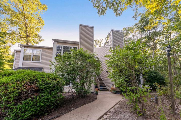 Photo of 25 Pheasant Meadow Drive, Smithville NJ
