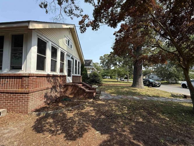 Photo of 921 Oak Grove, Linwood NJ