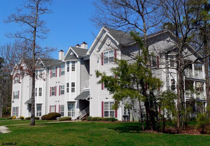 Photo of 127 Iroquois Drive, Galloway Township NJ