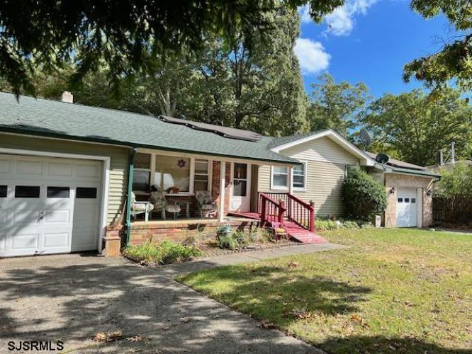 Photo of 202 Iowa Avenue