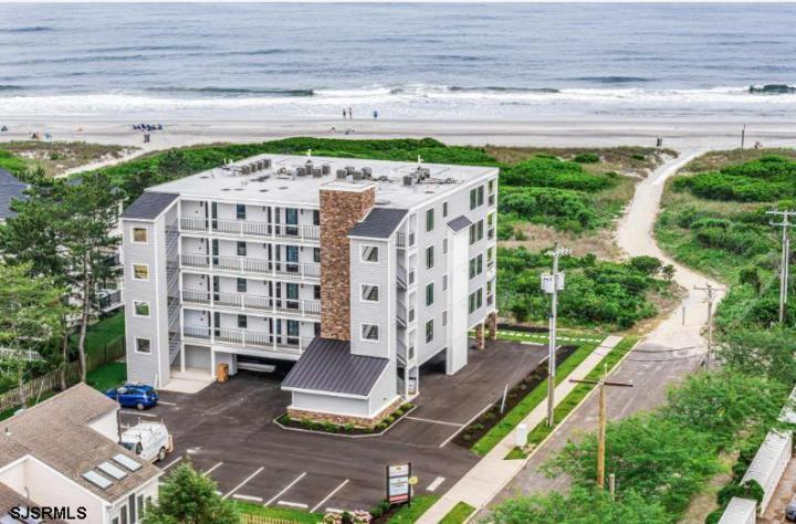 Photo of 321 6th Street S, Brigantine NJ