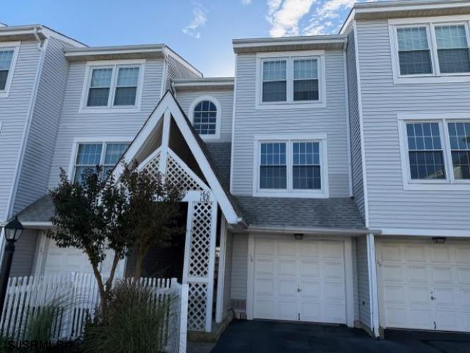 Photo of 158 S 39th Street, Brigantine NJ
