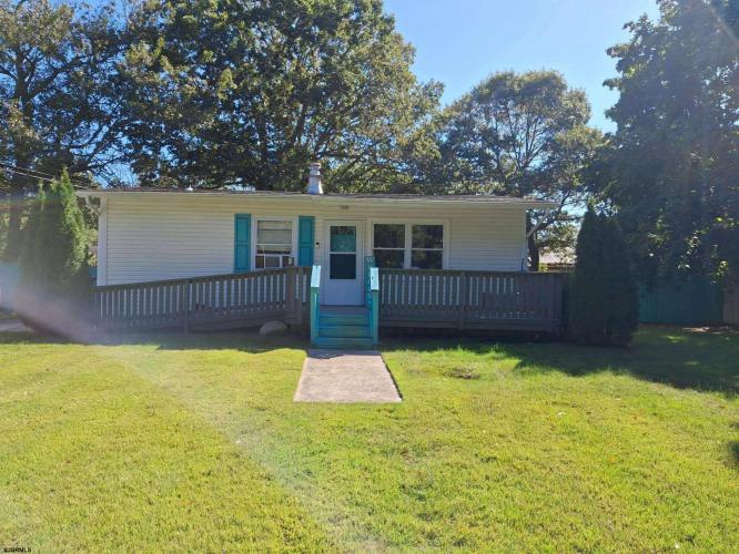 Photo of 6 Robin Road, Egg Harbor Township NJ