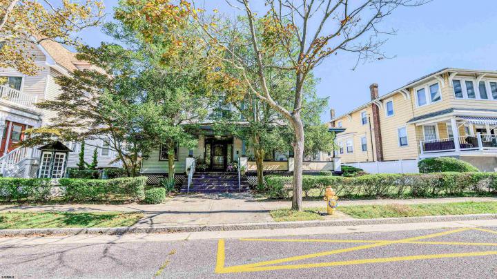 Photo of 35 S Aberdeen Place, Lower Chelsea NJ