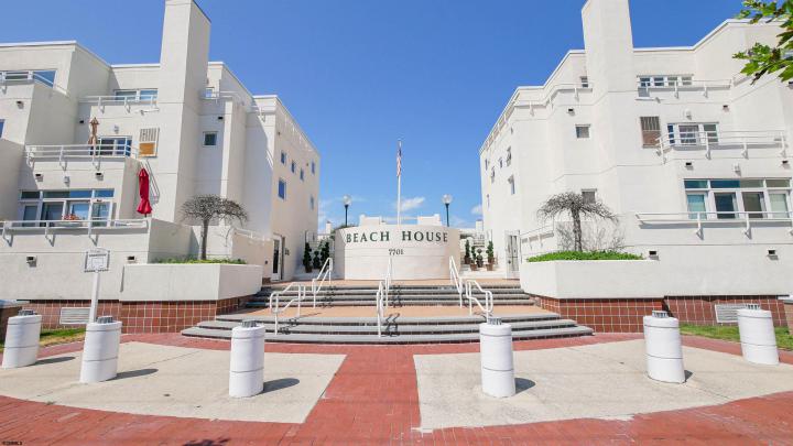 Photo of 7701 Atlantic Avenue