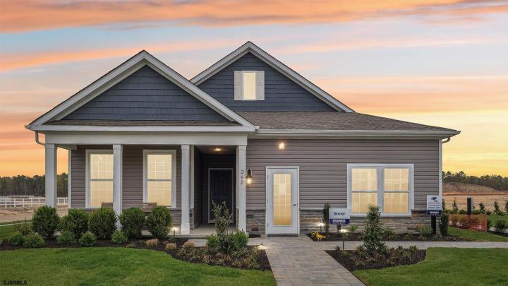 Photo of 253 Huntington Drive