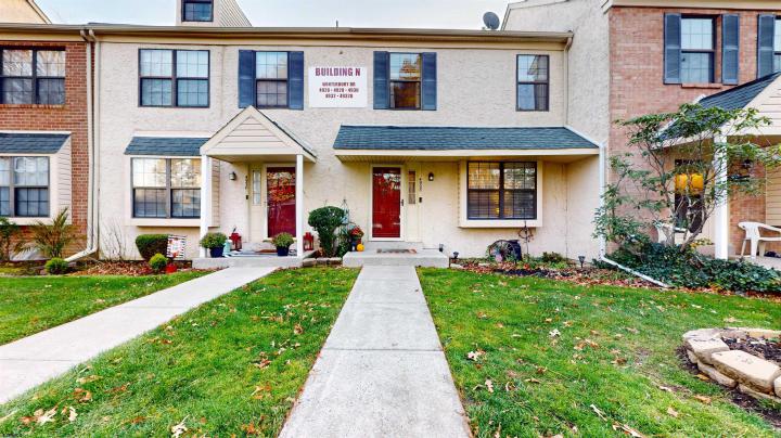 Photo of 4928 Winterbury Drive