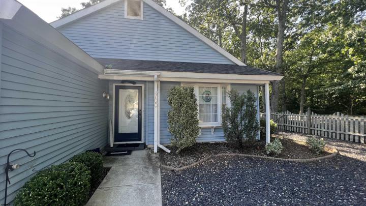 Photo of 700 Osprey Court