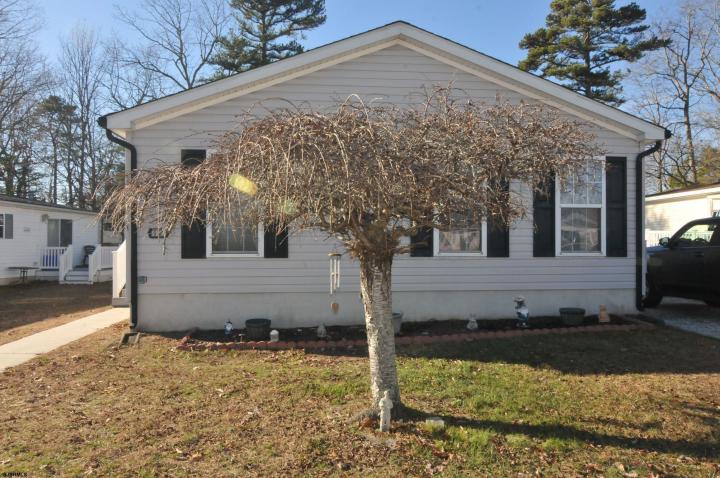 Photo of 42 Dogwood Lane, Mays Landing NJ