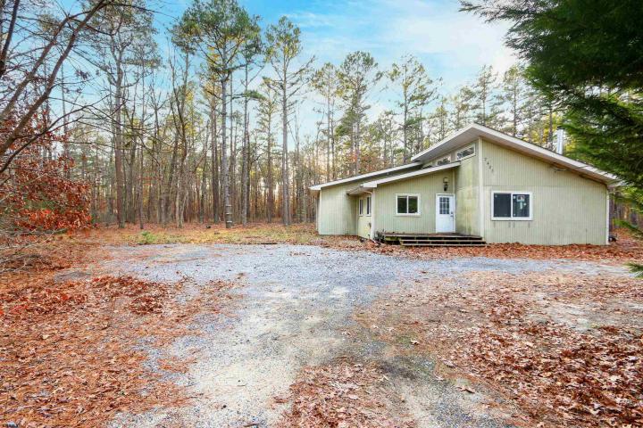 Photo of 7423 Driftwood Lane