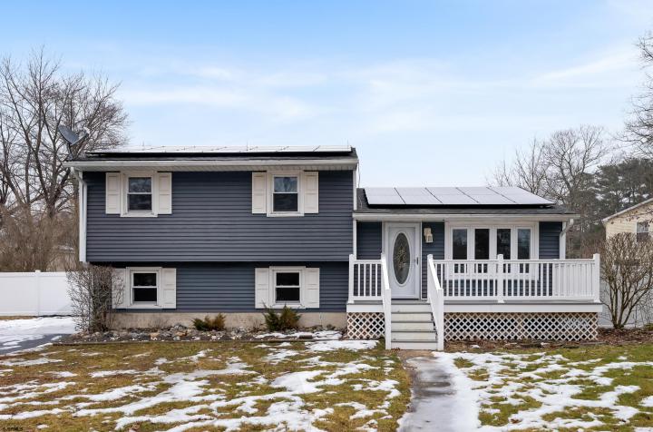 Photo of 496 S Holly Avenue