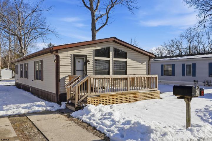 Photo of 8 Cardinal Drive, Mullica Township NJ