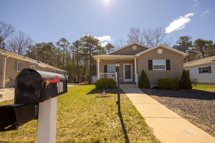 Photo of 100 Pinetree Lane, Mays Landing NJ