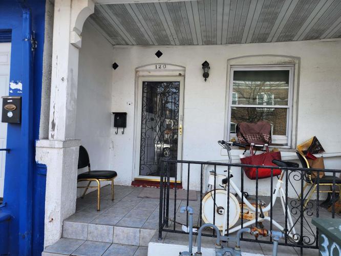 Photo of 120 N Brighton Avenue