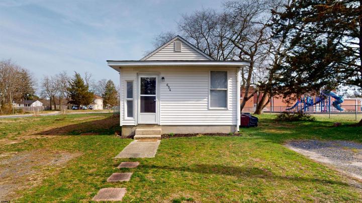 Photo of 654 Cincinnati Avenue