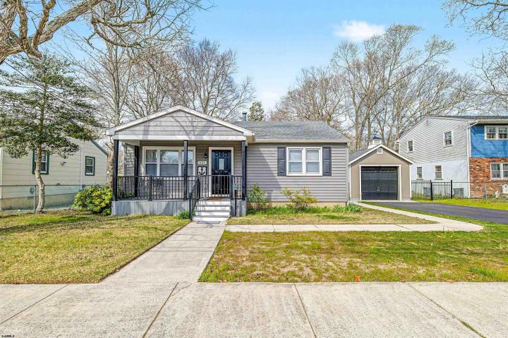 Photo of 521 W New York Avenue