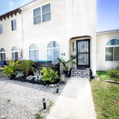 Photo of 48 Delmar Drive