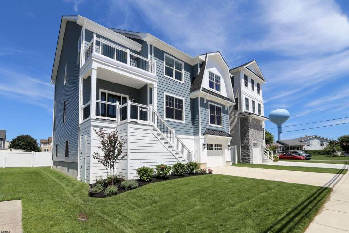 Photo of 303 Lafayette Pl Bouleva