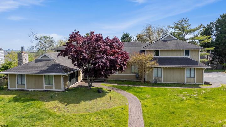 Photo of 506 Lazy Lane
