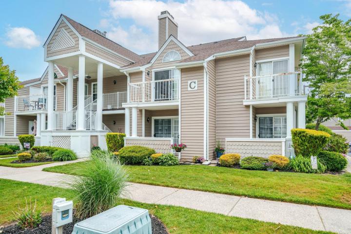 Photo of 550 Central Avenue