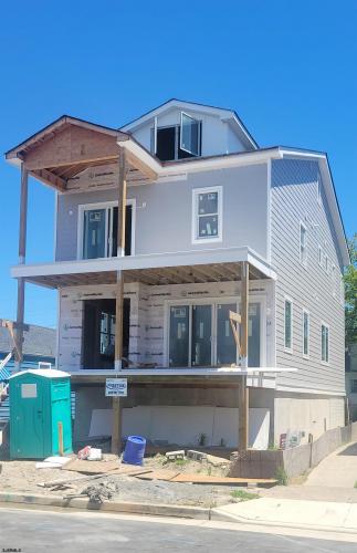Photo of 215 N Nassau Avenue