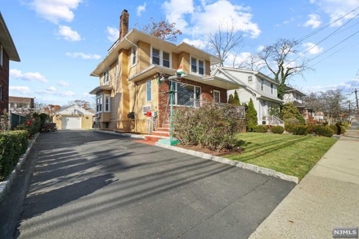 Photo of 1115 Anderson Avenue, Fort Lee NJ