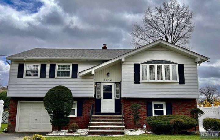 Photo of 21-06 Ford Place, Fair Lawn NJ