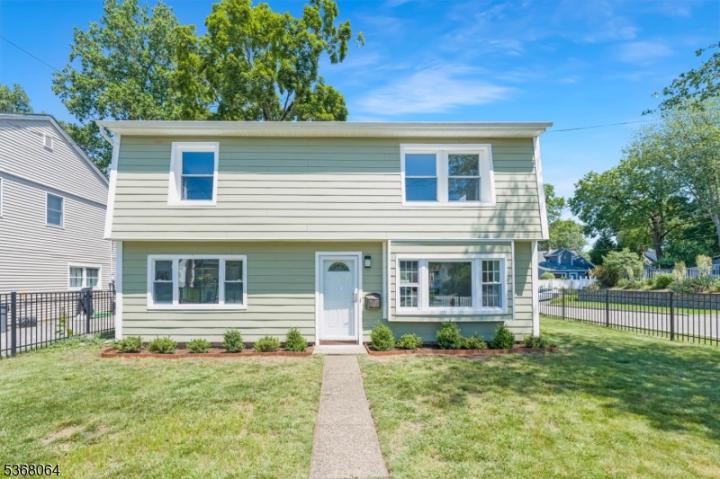 Photo of 117 Lincoln Place, Waldwick NJ