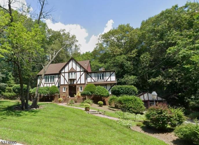 Photo of 732 Mardinly Avenue, Franklin Lakes NJ