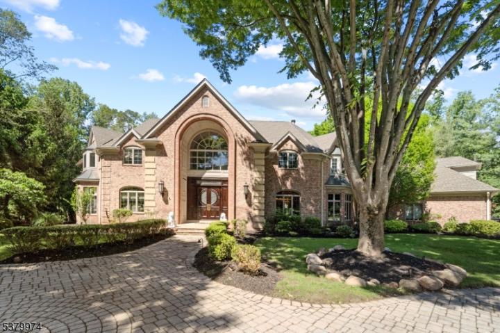 Photo of 14 Stewart Court, Old Tappan NJ