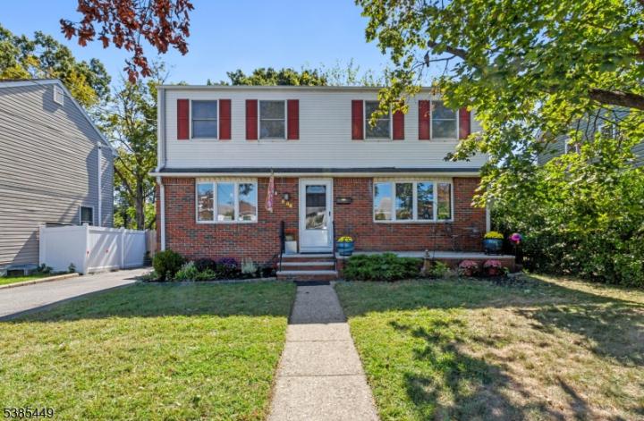 Photo of 9-08 Mansfield Drive, Fair Lawn NJ