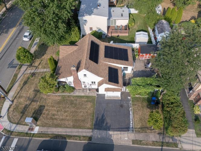 Photo of 17-02 Morlot Avenue, Fair Lawn NJ