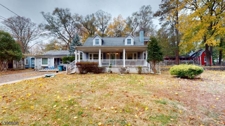 Photo of 224 Roth Avenue