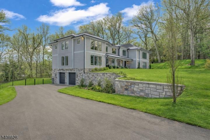Photo of 315 Freemans Lane, Franklin Lakes NJ