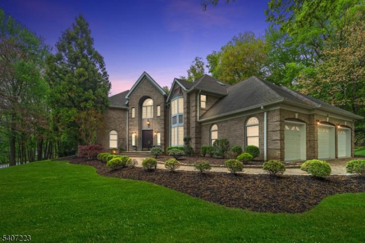 Photo of 54 Mohawk Avenue