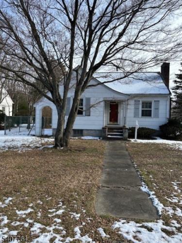 Photo of 212 Pascack Road, Woodcliff Lake NJ