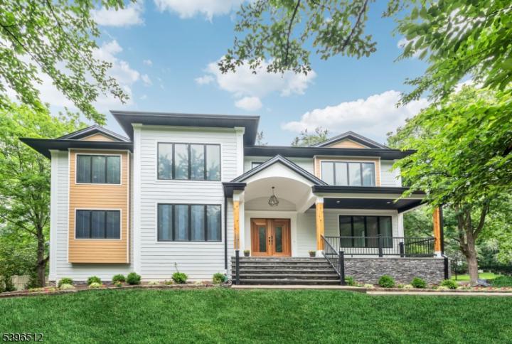 Photo of 455 Sunset Avenue