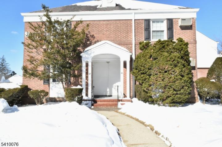Photo of 41 Elmwood Terrace 41, Elmwood Park NJ