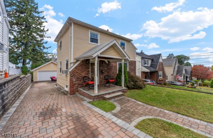 Photo of 288 Sussex Road, Wood Ridge NJ