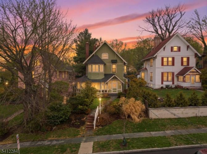 Photo of 101 E Palisade Avenue, Englewood NJ