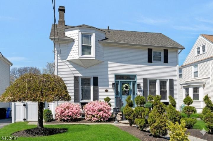 Photo of 158 Carmita Avenue, Rutherford NJ