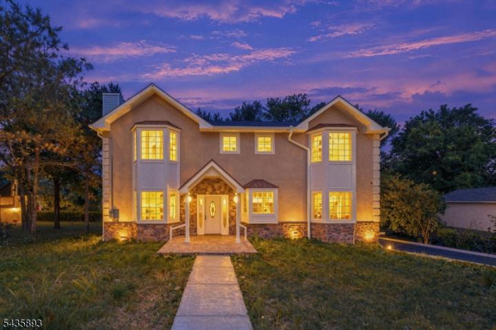 Photo of 418 East Avenue, Northvale NJ