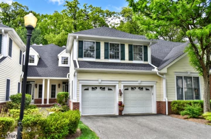 Photo of 804 Fieldstone Terrace