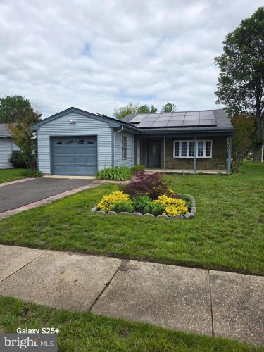 Photo of 4 Thornbury Place, Southampton NJ