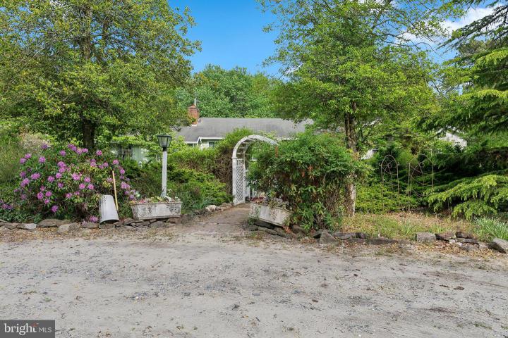 Photo of 305 Hopewell Road, Medford NJ