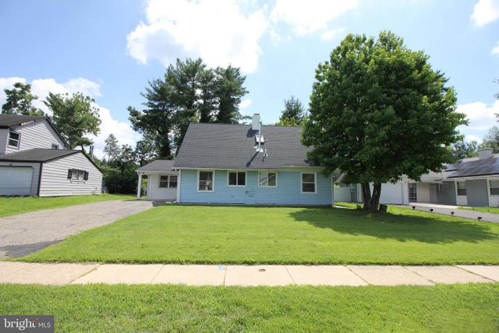 Photo of 28 Bayberry Lane, Willingboro NJ
