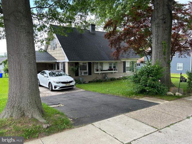 Photo of 65 Peacock Lane, Willingboro NJ