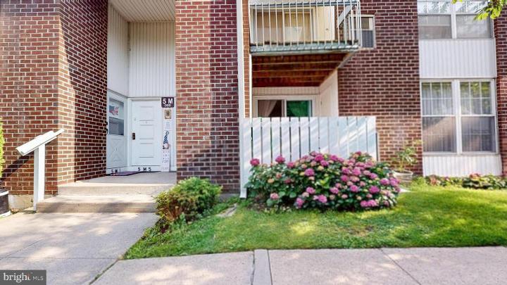 Photo of 275 Arbor, Edgewater Park NJ
