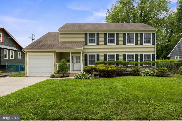 Photo of 310 S Washington Avenue, Moorestown NJ